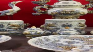 Bộ Đồ Thờ Cúng Gia TiênBát Hương Chân Đế Họa Tiết Rồng-Sen Men RẠN Cao Cấp Bát Tràng-Có Kích Thước