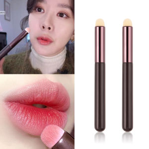 แปรงคอนซีลเลอร์มินิพรีเมี่ยม Dermacare แปรงทาปากไม่เป็นคราบ