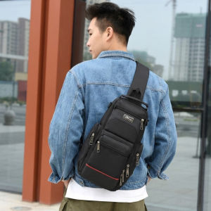 Túi đeo chéo vai Xbags Apex 2025 chất liệu trượt nước