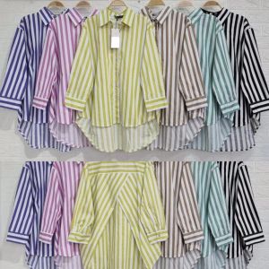 Kemeja Stripe Shirt Motif Salur Garis Silang Belakang Oversize Bahan Katun Rayon