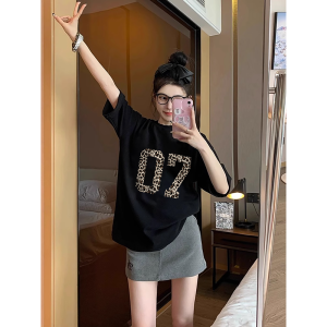 Áo thun nữ in số tay ngắn mới mùa hè