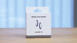 ฝาปิดเลนส์กล้องติดกันชนด้านหน้ารถยนต์สำหรับรุ่นที่เลือกช่วยให้มั่นใจถึงความสวยงามของยานพาหนะและประสิทธิภาพของเซ็นเซอร์