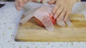 100Pcs TPE Food Grade Gloves Kitchenware Cooking Cleaning Tool Transparent Palm Gloves
