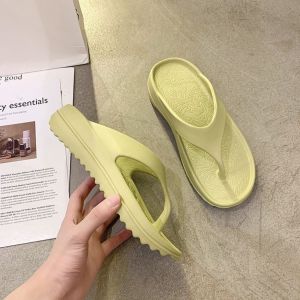 Lazada ChikyChiky.Store Tông Chiếc Lá Nam Nữ Đế Cao Tông Đi Biển Chống Trơn Trượt Size 35-44
