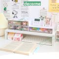 Tủ decor bàn học DecorMe kệ đựng bút trong suốt có thể xếp chồng lên nhau thành tủ mini trang trí bàn học. 