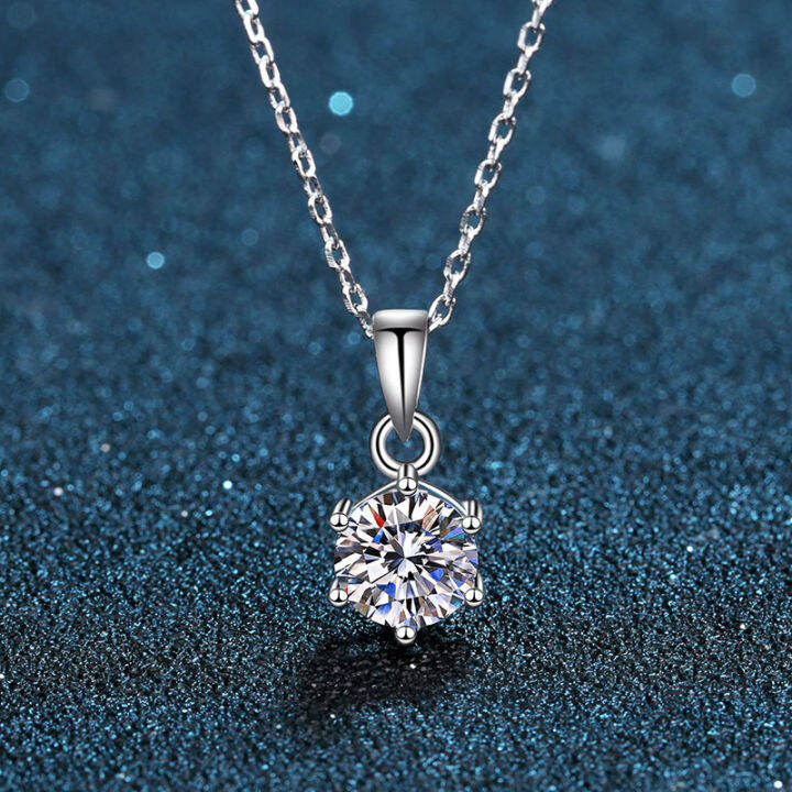 Pretty deals silver necklaces