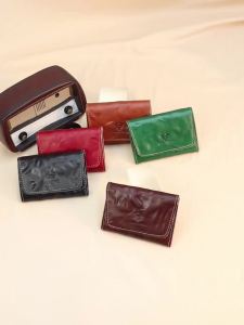 100% Genuine Leather Wallet for Men Women Vintage Handmade Small RFID Blocking Card Holder Wallets Original Leather Clutch2026