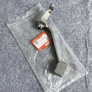 Chân Phanh Suzuki Gz150a