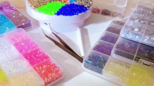 40000Pcs 40 Colors Jelly Rhinestones for BedazzlingMix Colors Bedazzling Kit with Rhinestones3MM SS10 Colorful Resin Flatback Gems kit with Complete Tools for Crafting Nail Art Shoes Books