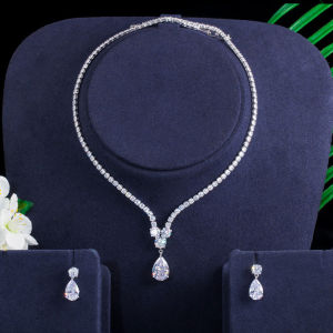 CWWZircons Fashion White Cubic Zirconia Water Drop Pendant Necklace and Earrings Bridal Wedding Jewelry Sets for Brides Party