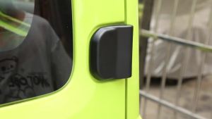 HH8 TESIN Car Tailgate Hinge Foot Climb Pedal For Suzuki Jimny JB74 2019 2021 2022 2023 2024 Rear Door Foldable Ladder Accessories 9H6K3