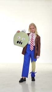Halloween costumes for kids both boys and girls: zombie outfits Plants vs. Zombies-themed costumes and stage performance costumes