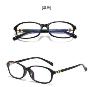 Reading Glasses for Women Ultra Light Comfortable Anti-Blue Light High Definition Cermin Mata MembacaRabun DekatRabun Tua 老花眼镜