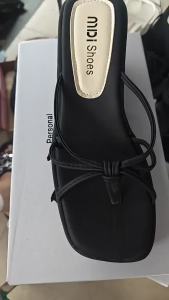 [Free Shipping] Thick-Soled Wedge Flip-Flops For Women 2026 Summer New Fashion Outdoor Wear Height-Increasing Sandals For Petite Women