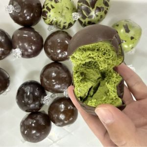 Mint Black Chocolate Sensory Fidget Toy Slow Rebound Crispy Ball Handmade Ball Toy Simulate Sensory Wax Coating Stress Relieving Toy For Kids