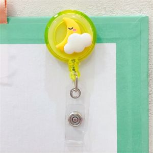 BAGUO Đồ dùng văn phòng Dễ thương Học sinh Ví đựng thẻ Hoạt hình Thẻ tên Kẹp thẻ ID Cuộn Huy hiệu có thể thu vào Ví Đựng Thẻ Tên Người giữ huy hiệu