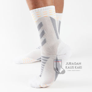 Kaos Kaki Panjang Pria Olahraga Tebal Basket Running Fitness Gym Sport