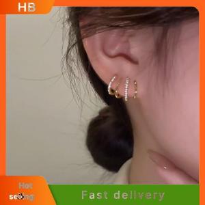 HB 1Pair Korean Imitation Pearl Flower Stud Earrings Ladies Fashion Crystal Elegant Jewelry Everyday Party Fish Tail Earrings With Pearl Four Claw Ear Row Earrings Gift