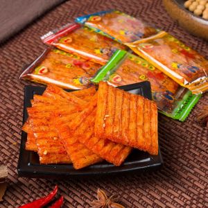 Spicy bar net red spicy snacks Hunan specialty gluten casual snacks湖南特产辣条零食