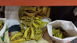[Free Shipping] Plastic shoe stretcher for high heels shoe expander shoe stretcher for leather shoes shoe shaper widens lengthens and heightens shoes