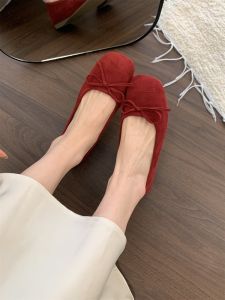 Free Shipping WomenS Flat Suede Shoes 2026 Autumn New Collection Shallow-Toe Design With A Bow Ballet Flats Red Soft Sole Flat Shoes For Women