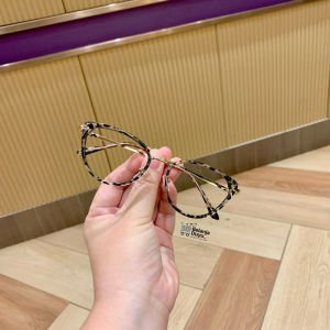 Frame Kacamata CATTY BEAUTY