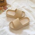 New hot selling simple fashion thick bottom high quality slippers non-slip comfortable classic summer women's shoes. 