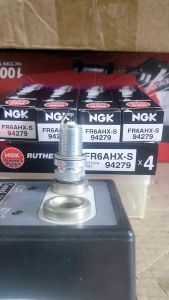 FR6AHX-S☄️Twin Tip☄️Toyota CamryEstimaVellfireHarrierWish Honda AccordCivic NGK 94279 Ruthenium HX Spark Plug