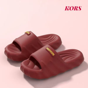 KORS รองเท้าแตะ หญิง EVA รองเท้าแตะผู้หญิง รองเท้าแตะในห้องน้ำและรองเท้าแตะสำหรับผู้ชาย รองเท้าแตะพื้นหนาสำหรับคู่รักกันลื่นที่บ้าน รองเท้าผู้หญิงใหม่2025