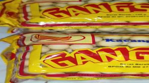 Kacang Atom Gangsar 140gr Snack Renyah Favorit Digoreng Minyak Kelapa.