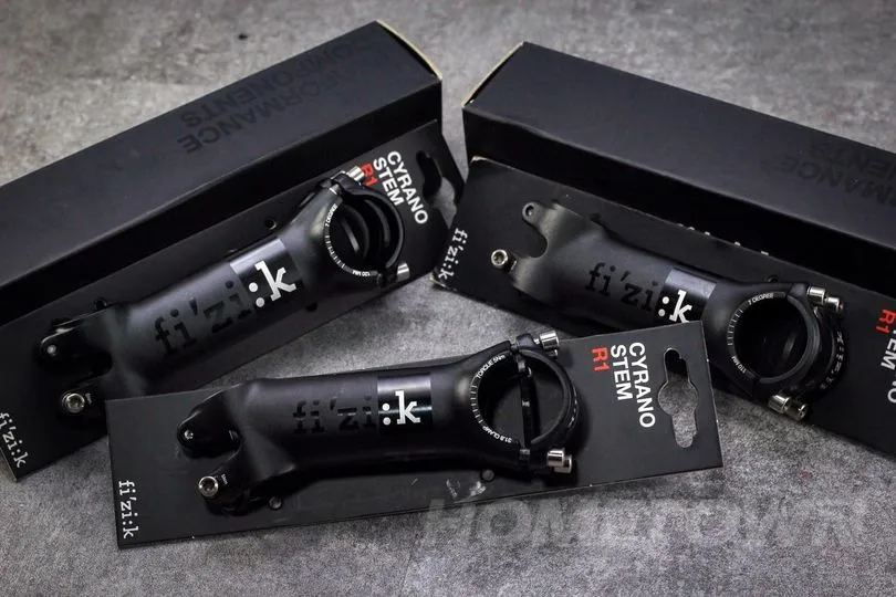 fi'zi:k Cyrano R1 Stem φ31.8 20° x 130mm BK_D1.jpg
