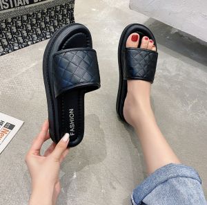 Dép bành mỳ/ quai ngang trơn - vân chám hai màu basic đen trắng đế cao 3cm