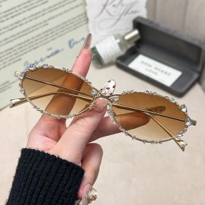 COOLSOOL Retro Kính râm nữ đính cương Bóng Bạc UV400 Kính râm hình oval Chất lượng cao Punk Kính râm nam Quà tặng