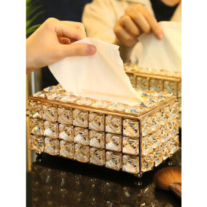 Spot COD(SHIP IN 24H)Crystal tissue box Europe style Luxury Paper Towel Crystal Storage Box Home Supplies