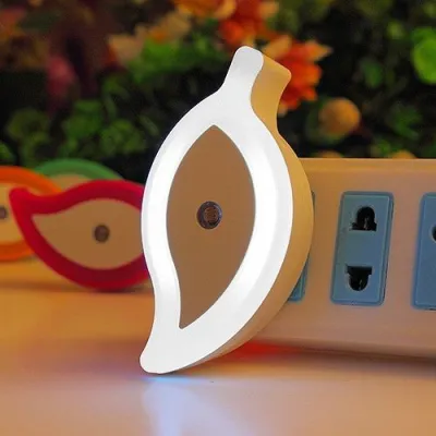 Đèn Ngủ LED Hình Trái Tim Cảm Biến Ánh Sáng Tự Động Tắt Mở Thông Minh - Bóng Đèn Ngủ Đèn Ngủ Cảm Biến Đèn Led Trang Trí Decor Phòng Ngủ Phích Cắm Dẹt Tiện Lợi