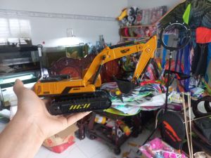 Đồ chơi xe xúc loại  nhựa xịn