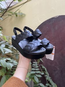 CrocsFanClub – ET88 - Sandal Brookly Upper quai đan cho nữ siêu nhẹ sang chảnh đủ màu