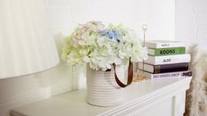 50 Pcs Artificial Hydrangea Flowers with Removable Stems Silk Hydrangea Heads Flowers for Wedding Centerpieces Party DIY