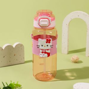 Botol Minum Anak Lucu Dan Unik Pengunci Flip On Sedotan Lembut Tali Panjang 800ml KML 0108