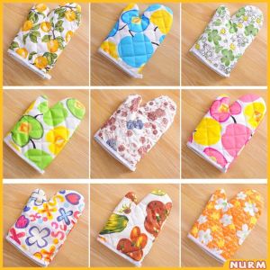 Nurm Cotton Gloves Microwave Heat Resistant Thickened High Temperature Baking Anti-slip Mittens 1pc
