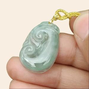 Newly Listed SG Seller - Crafted as Ruyi Pendant on Natural Type A Jadeite Jade added with 18k Gold Clasp certificate weighs 2.83 grams measurement 23.6 * 15.9 * 4.1 mm (18kp83)