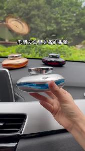 YFD  High-End Car Air Freshener Fashion Fragrance Ornament Mens Car Perfume Premium Long-Lasting Light Essential Oil Car Perfume