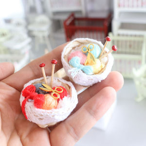 QUANSEN 1:12 Dollhouse Miniature Bamboo Basket Braided Yarn Ball Needle Balls Scissors Sweater Knitting Tool Basket Home Model Decor
