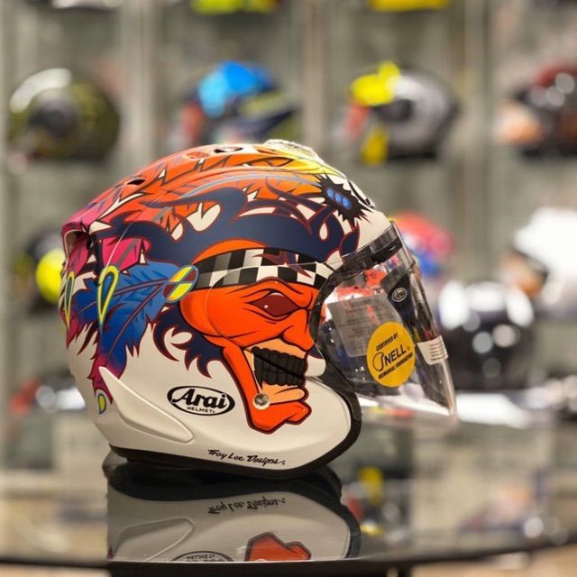 Arai sales russell white