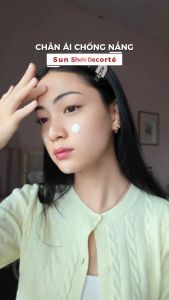 Kem Chống Nắng DECORTE Sun Shelter Tone Up CC SPF 50+/ PA++++
