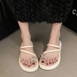 [Free Shipping] 2025 New Style Flip-Flops Fashionable WomenS Summer Beach Sandals For Outdoor Wear