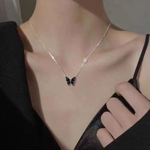 【Pharaoh🎀COD】Warna gradien liontin kalung wanita niche rantai tulang kupu-kupu kupu-kupu biru