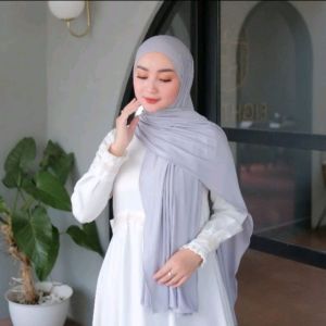 Pashmina kaos jersey premium Hijab Pashmina kaos Kerudung Flowly Pasmina Kaos Rayon Pasmina Jersey