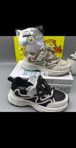 Giày Trẻ Em 2024 Giày Thể Thao Nam Nữ Mùa Hè Thường Ngày Giày Bố Học Sinh Lưới Trong Suốt Đơn Giày Sành Điệu Velcro Đế Nhẹ