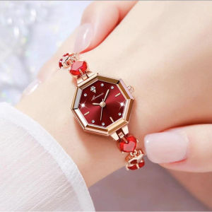 New hot-selling fashion womens watch bracelet light luxury jewelry heart-shaped quartz watch waterproof womens watch